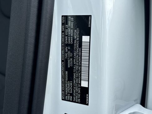 New 2026 Volvo XC90 B6 Plus image 29