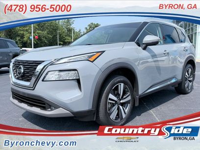 Used 2021 Nissan Rogue SL w/ Premium Package