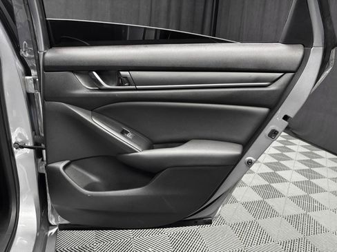 Used 2020 Honda Accord Sport image 26