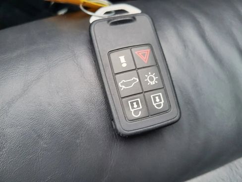 Used 2014 Volvo XC70 T6 image 37