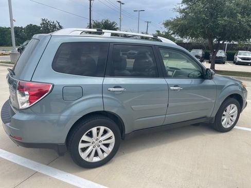 Used 2012 Subaru Forester 2.5X Touring AWD/4WD image 3