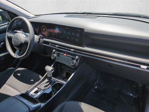 Used 2025 Hyundai Tucson SEL FWD image 23