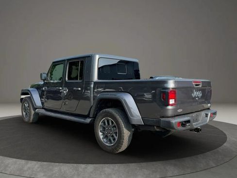 Used 2020 Jeep Gladiator Overland AWD/4WD image 7