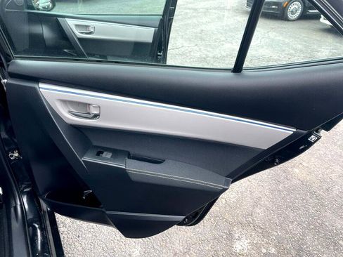 Used 2014 Toyota Corolla LE image 29