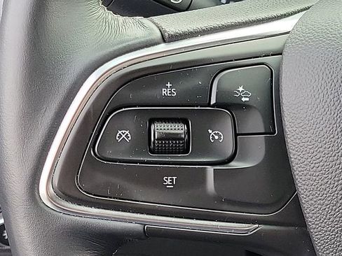 Used 2022 Buick Encore GX Select image 10