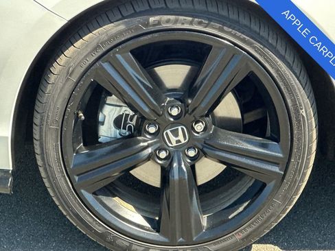 Used 2024 Honda Accord Sport image 29