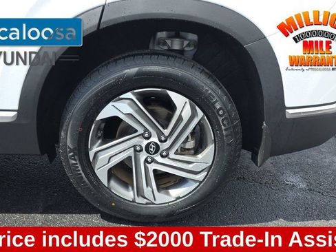 Used 2023 Hyundai Santa Fe SEL w/ Premium Package image 11