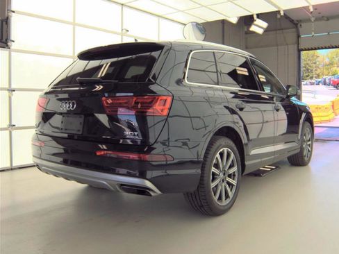 Used 2018 Audi Q7 3.0T Premium Plus AWD/4WD image 2
