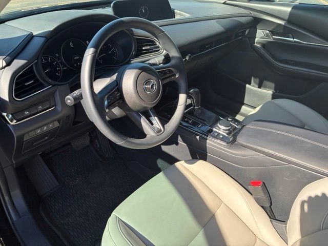 Used 2025 MAZDA CX-30 AWD 2.5 S w/ Preferred Package image 11