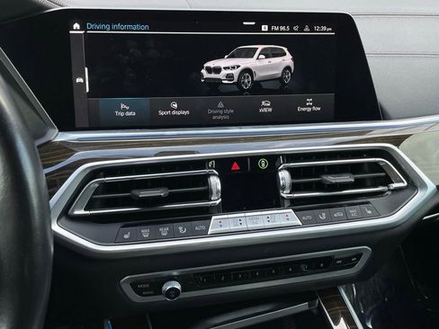 Used 2023 BMW X5 xDrive45e image 18