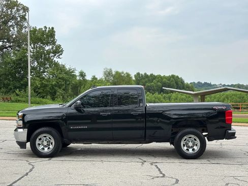 Used 2017 Chevrolet Silverado 1500 LS w/ Trailering Package AWD/4WD image 2
