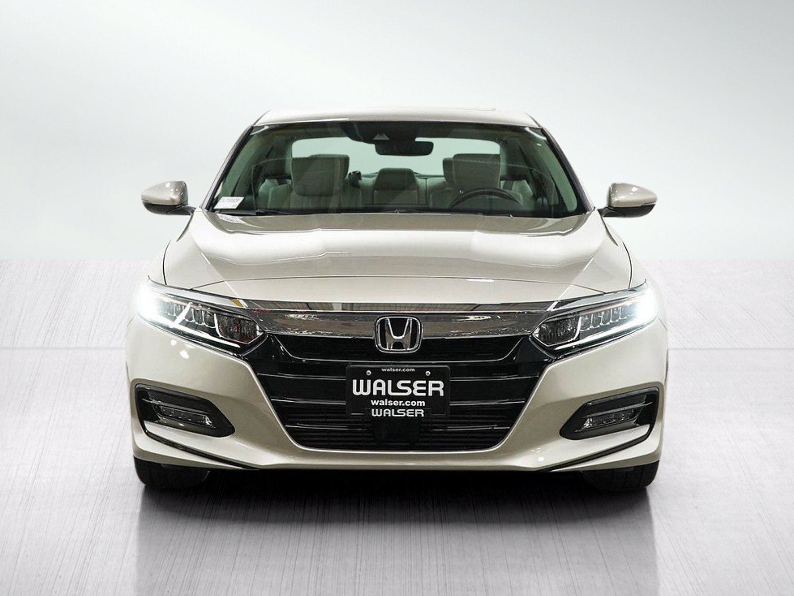 Used 2018 Honda Accord EX-L image 9