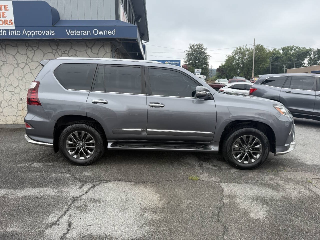 Used 2019 Lexus GX 460 Premium AWD/4WD image 4