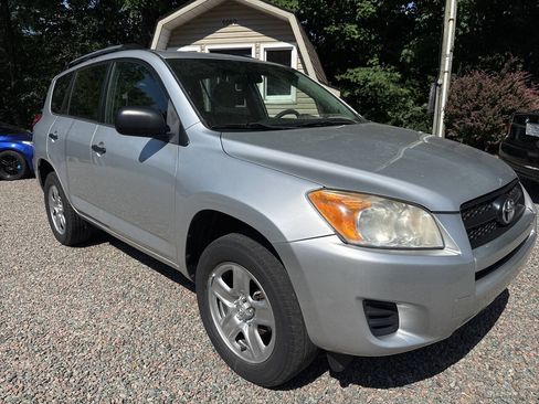 Used 2010 Toyota RAV4 4WD image 8