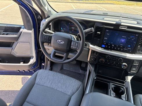 Used 2026 Ford F250 XLT w/ XLT Premium Package AWD/4WD image 27