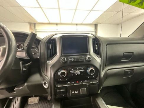 Used 2022 Chevrolet Silverado 2500 LT w/ Convenience Package AWD/4WD image 10
