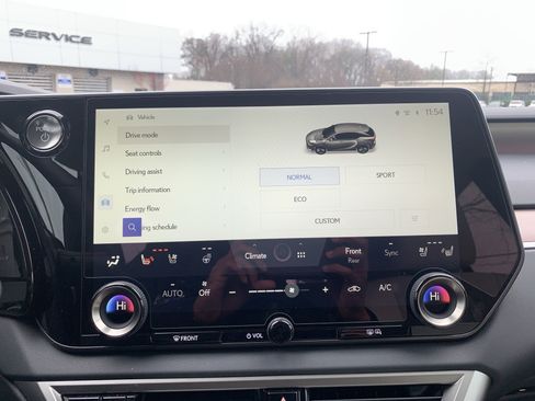 Used 2026 Lexus RX 450h AWD w/ Convenience Package image 24