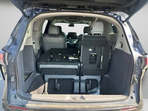 Certified 2023 Toyota Sienna Limited AWD/4WD image 13