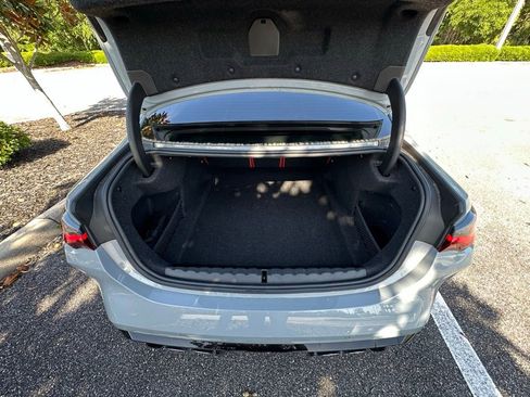 Used 2023 BMW M4 Competition RWD image 21