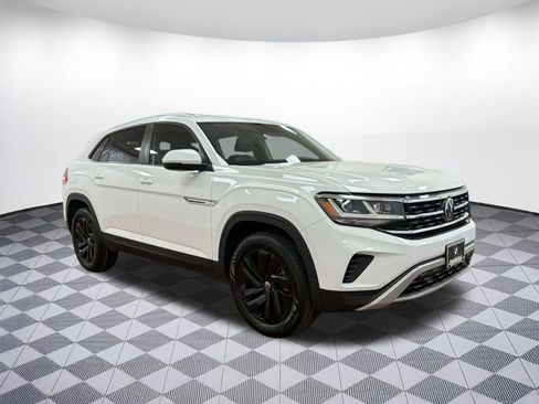 Used 2023 Volkswagen Atlas Cross Sport SE w/ Black Wheel Package AWD/4WD image 6