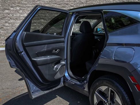 Used 2025 Hyundai Tucson SEL AWD/4WD image 21