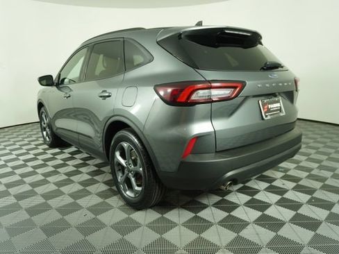 Used 2025 Ford Escape ST-Line FWD image 6