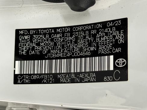 Used 2023 Toyota Corolla LE w/ Carpet Mat Package (TMS) FWD image 18