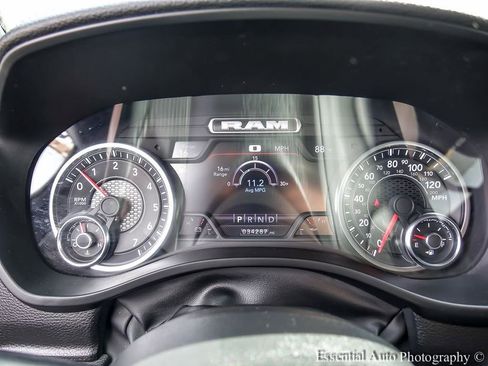 Used 2023 RAM 1500 Laramie AWD/4WD image 13