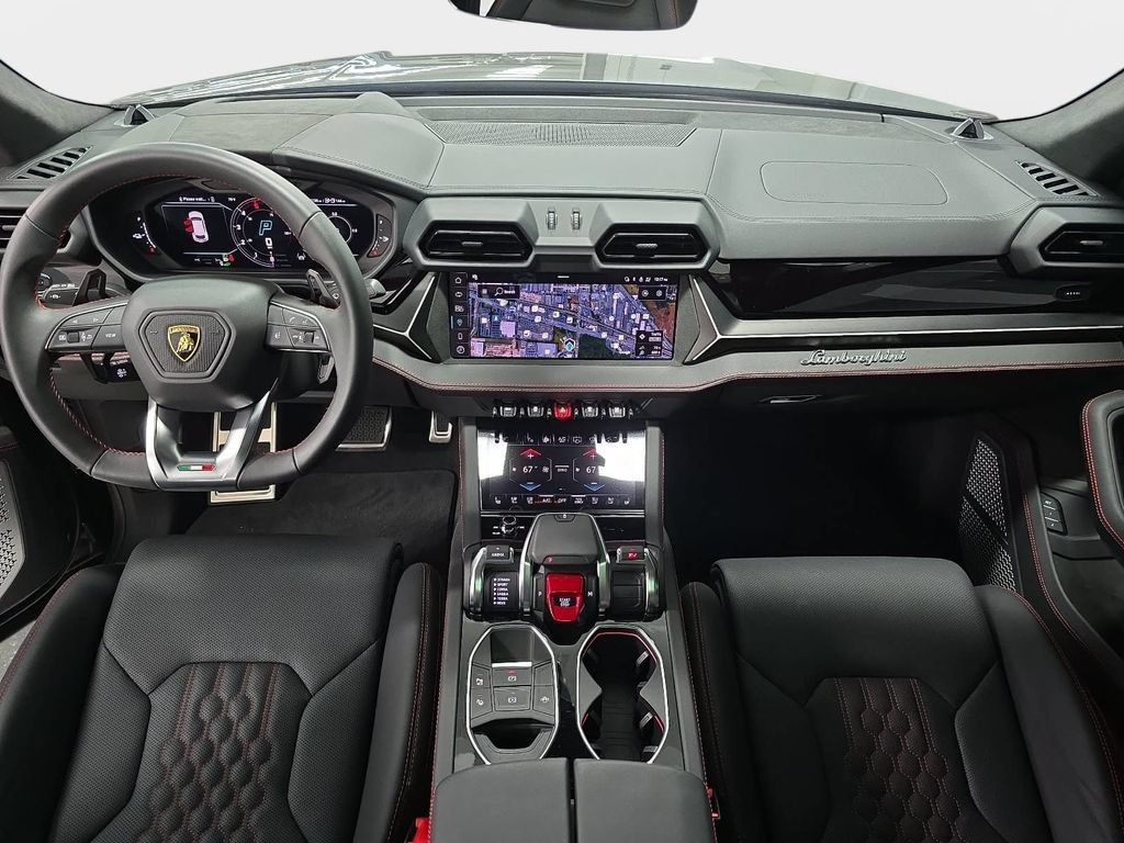 Used 2025 Lamborghini Urus SE AWD/4WD image 12