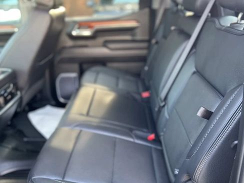 Used 2023 GMC Sierra 1500 Denali w/ Denali Reserve Package AWD/4WD image 10