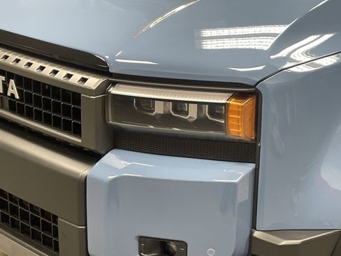 Used 2026 Toyota Land Cruiser image 6