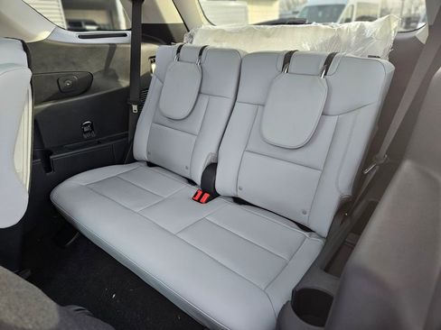 New 2026 Ford Explorer Platinum w/ LUX Leather Package image 21