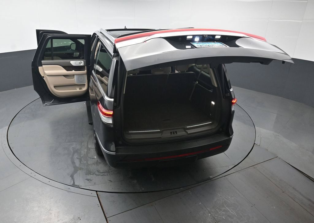 Used 2022 Lincoln Navigator L Reserve AWD/4WD image 48