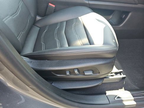 Used 2022 Cadillac XT5 Premium Luxury image 27