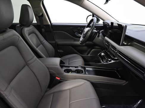 New 2026 Lincoln Corsair Reserve w/ Jet Appearance Package AWD/4WD image 16