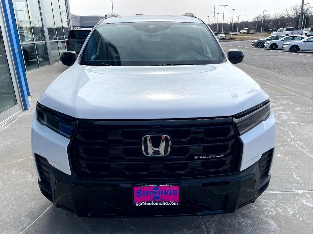 New 2026 Honda Pilot Black Edition image 2