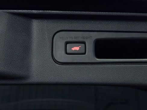 Used 2024 Honda Pilot Elite image 14
