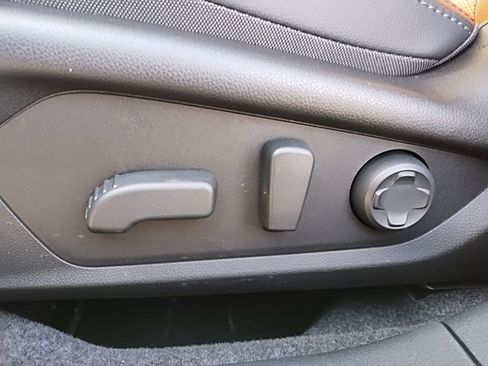 New 2026 Subaru Outback Touring XT AWD/4WD image 23