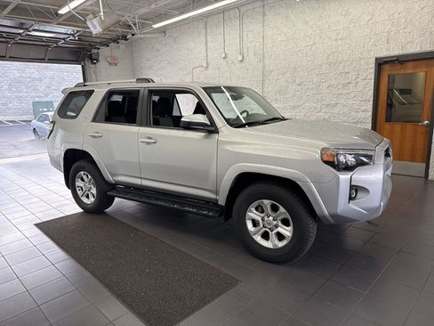 Used 2024 Toyota 4Runner SR5 image 1