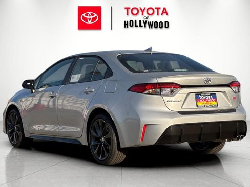 New 2026 Toyota Corolla SE image 6