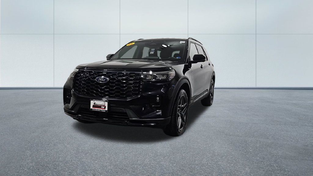Used 2025 Ford Explorer ST-Line w/ ST-Line Street Pack AWD/4WD 360° Tour