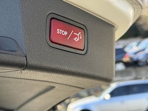 Used 2014 Mercedes-Benz GLK 350 4MATIC image 6