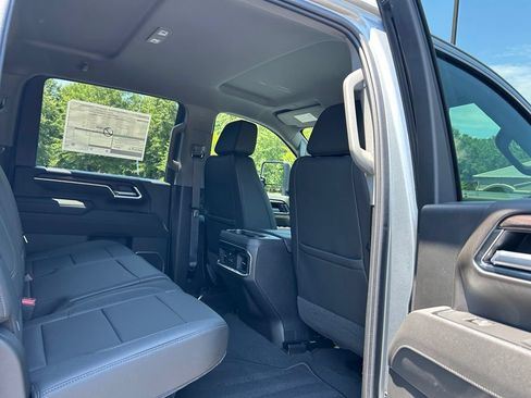 New 2026 GMC Sierra 2500 SLT w/ SLT Convenience Package AWD/4WD image 51