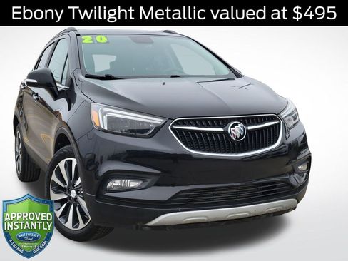 Used 2020 Buick Encore Essence image 1
