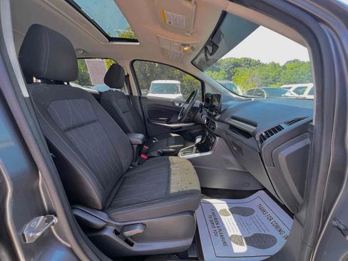 Used 2019 Ford EcoSport SE image 14