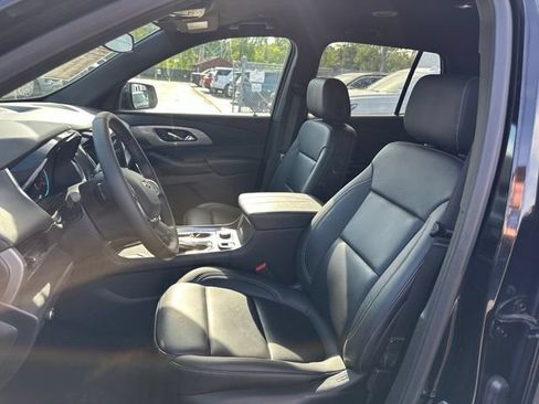 Used 2024 Chevrolet Traverse LT AWD/4WD image 20