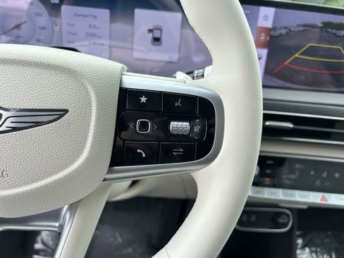 New 2026 Genesis GV60 RWD image 34