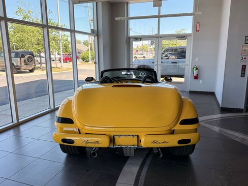 Used 1999 Plymouth Prowler RWD image 7