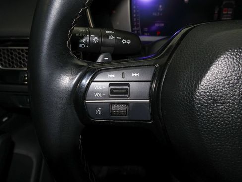 Used 2022 Honda Civic Touring image 23