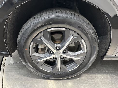 Certified 2024 Honda HR-V EX-L image 9